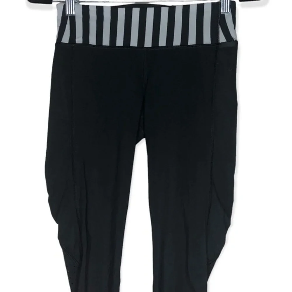 Lululemon Cropped Leggings Water Bound Size 4